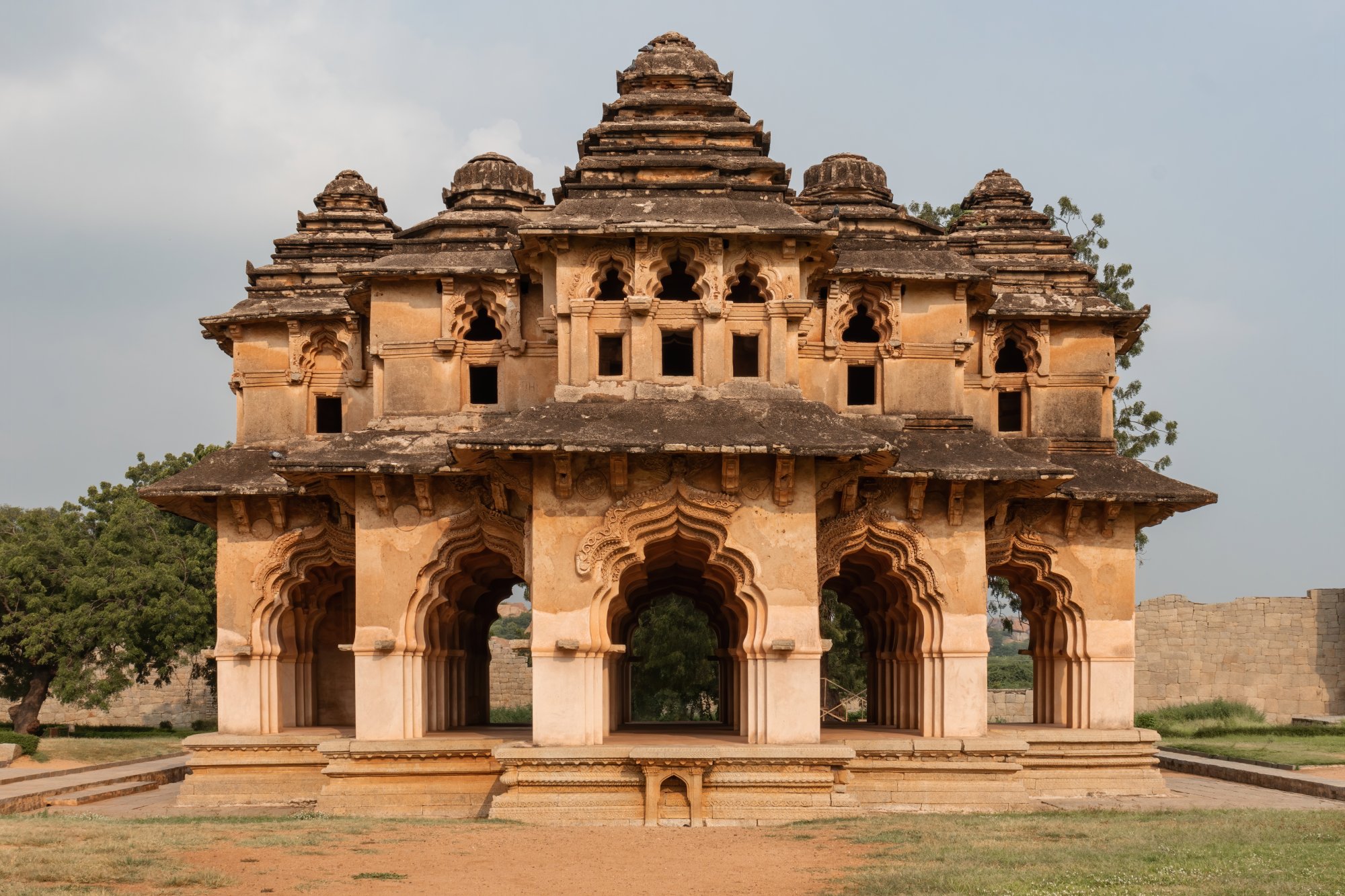 Hampi Tuk Tuk Sightseeing Tour — Virupaksha Temple, Hemakuta Hill